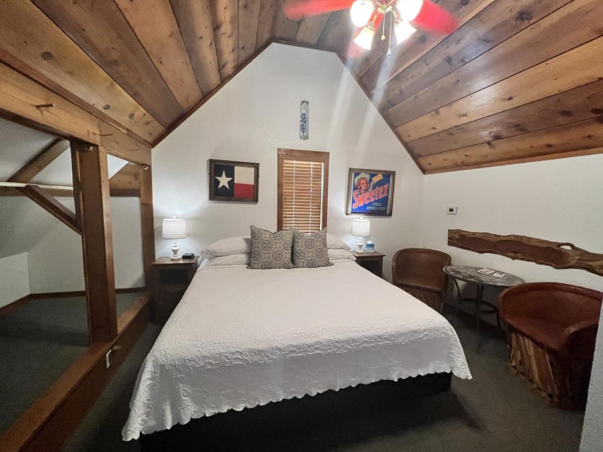 Gruene Cottages 新布朗费尔斯 外观 照片