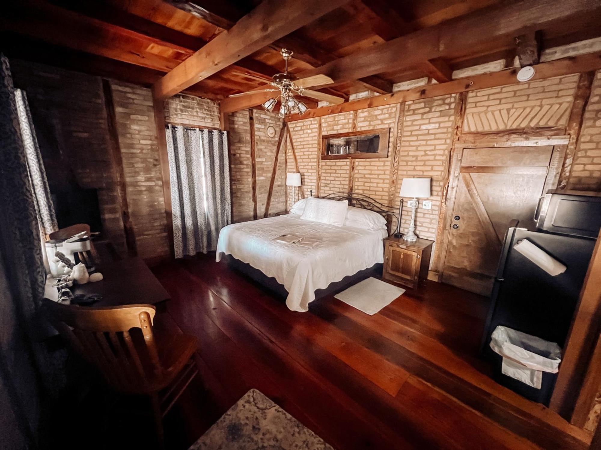 Gruene Cottages 新布朗费尔斯 外观 照片