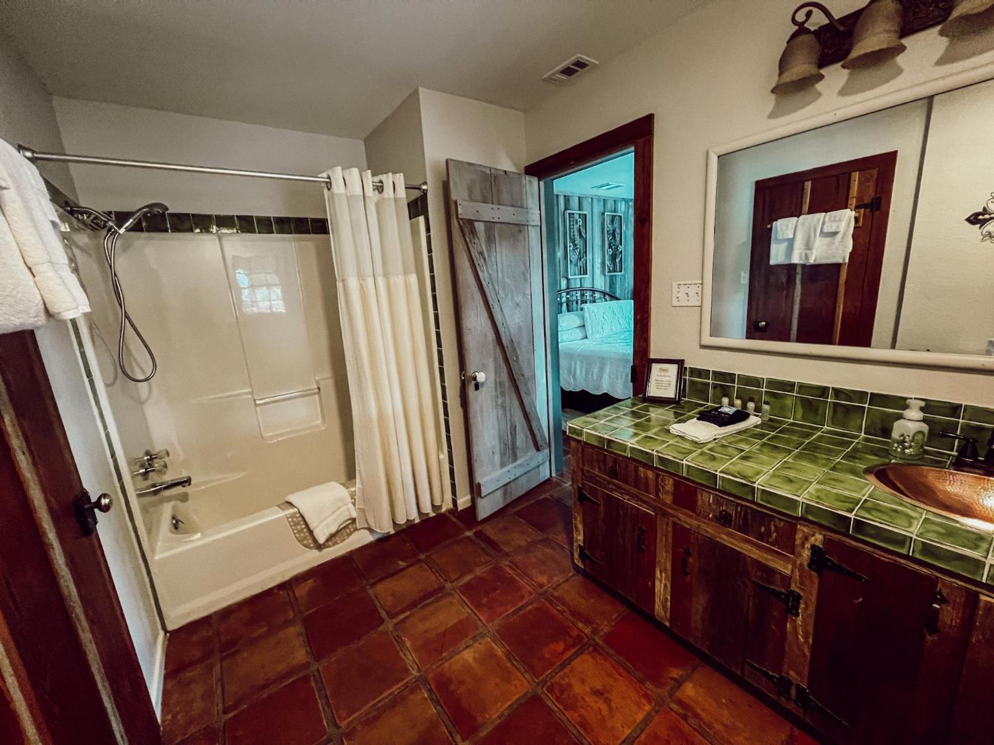 Gruene Cottages 新布朗费尔斯 外观 照片