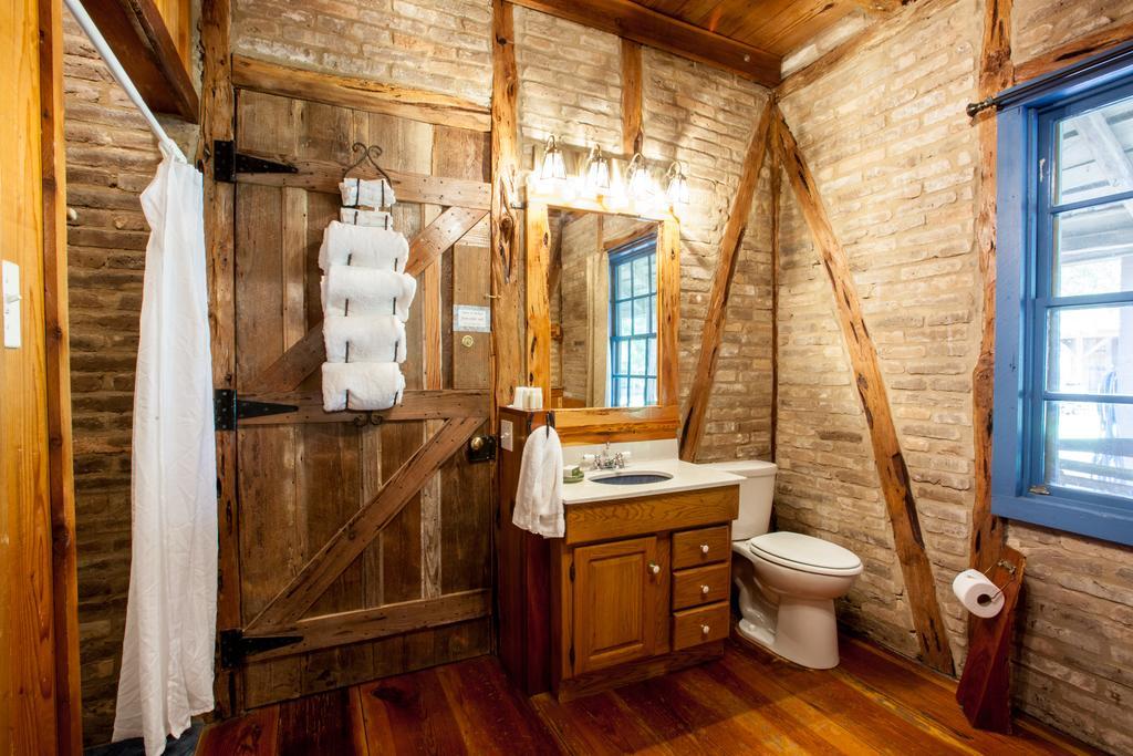 Gruene Cottages 新布朗费尔斯 外观 照片