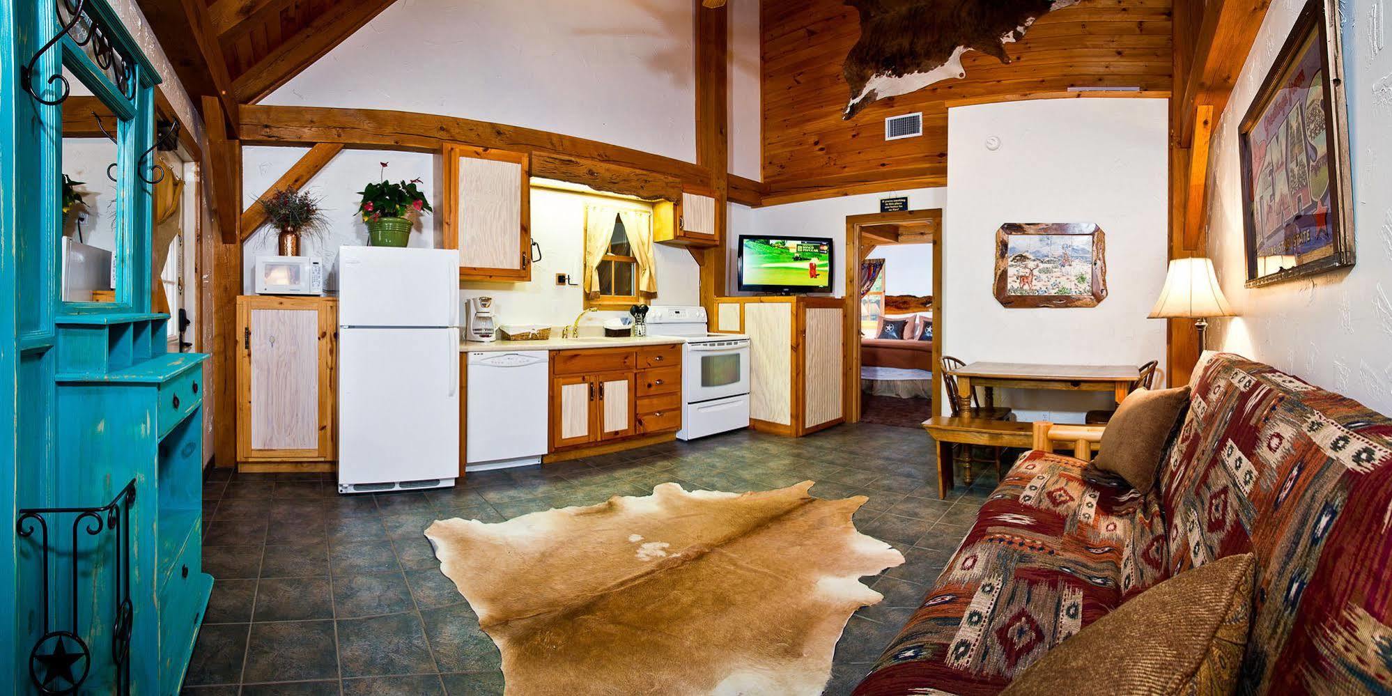 Gruene Cottages 新布朗费尔斯 外观 照片